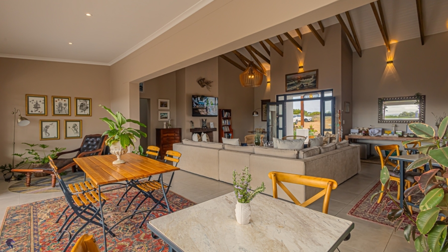 9 Bedroom Property for Sale in Long Acres Country Estate Western Cape